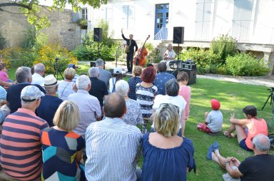 Concert "Le feu au village" 6 Extérieur